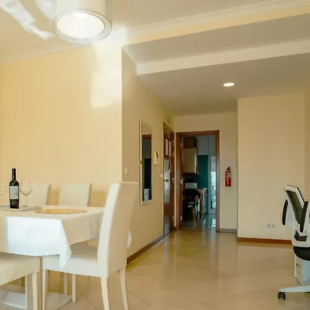 Apartment Forum Madeira Ajuda *